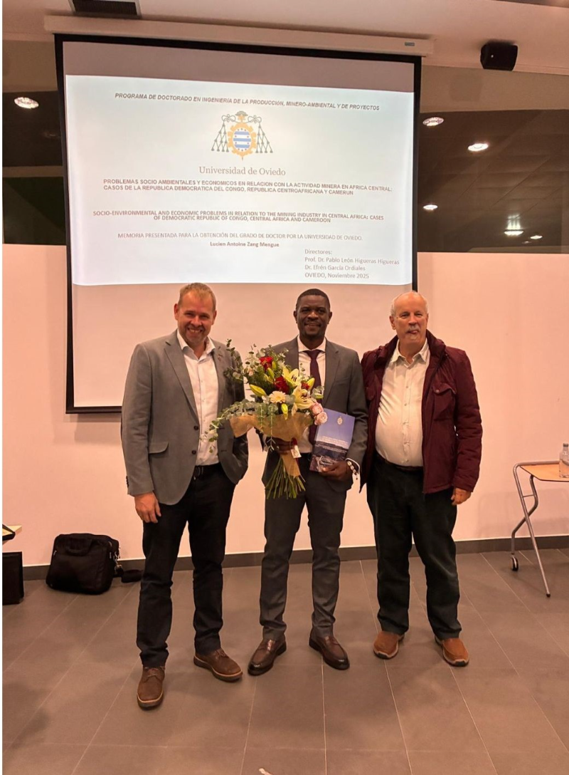 Sustentación tesis Doctoral Problemas socio ambientales y económicos en relación con la actividad minera en áfrica central: casos de la república democrática del Congo, República Centroafricana y Camerún, por Lucien Zang