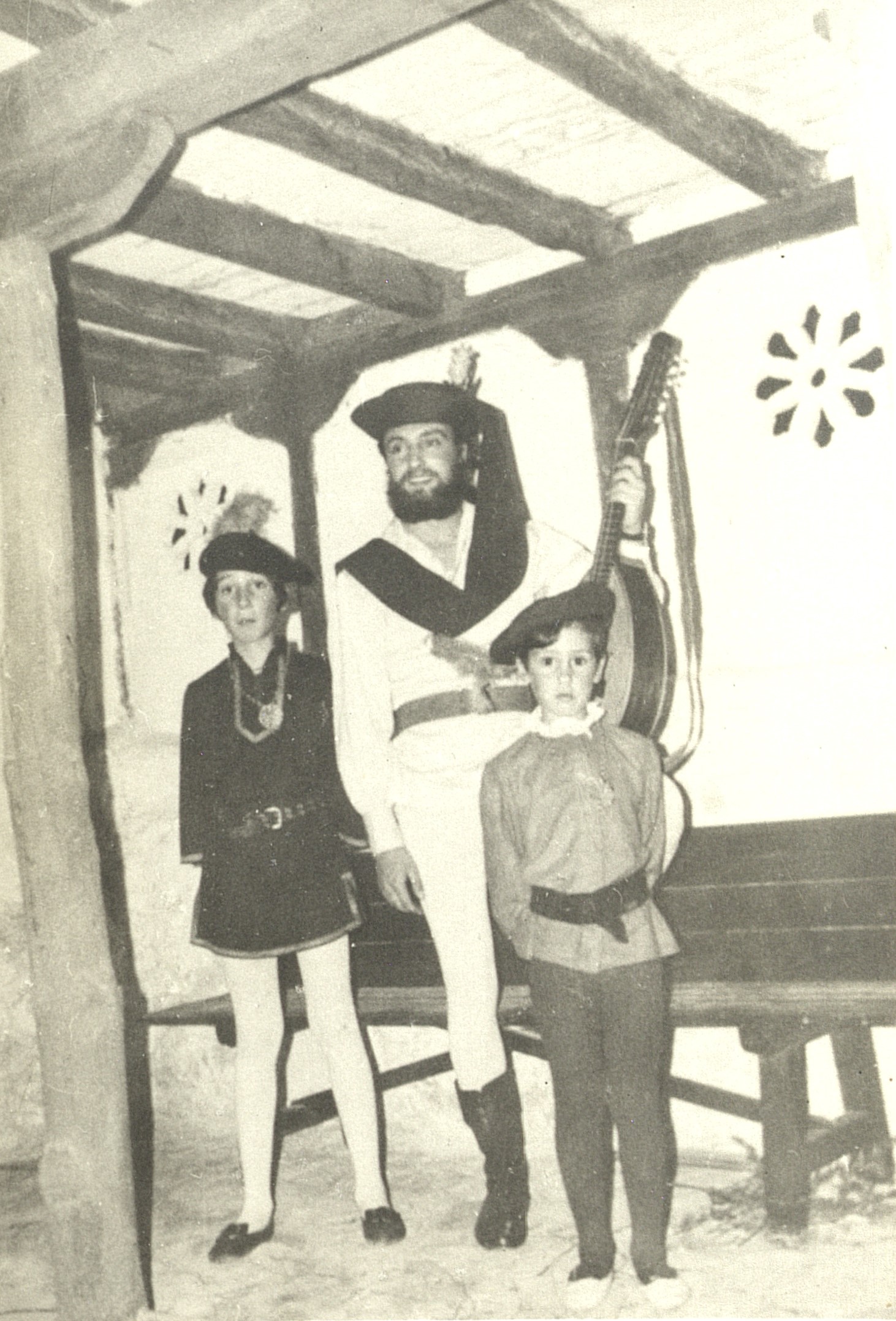 Javier Segovia Cantautor y actor