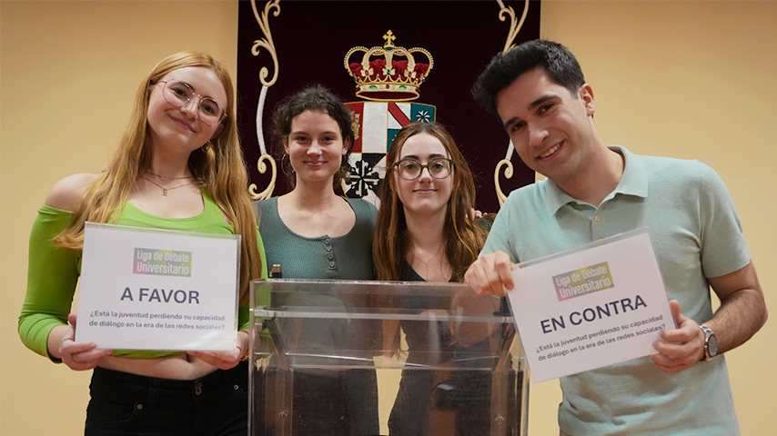 Ganadores de la Liga de Debate Universitario 2026 en los campus de Albacete (1), Ciudad Real (2), Cuenca (3) y Toledo (4).