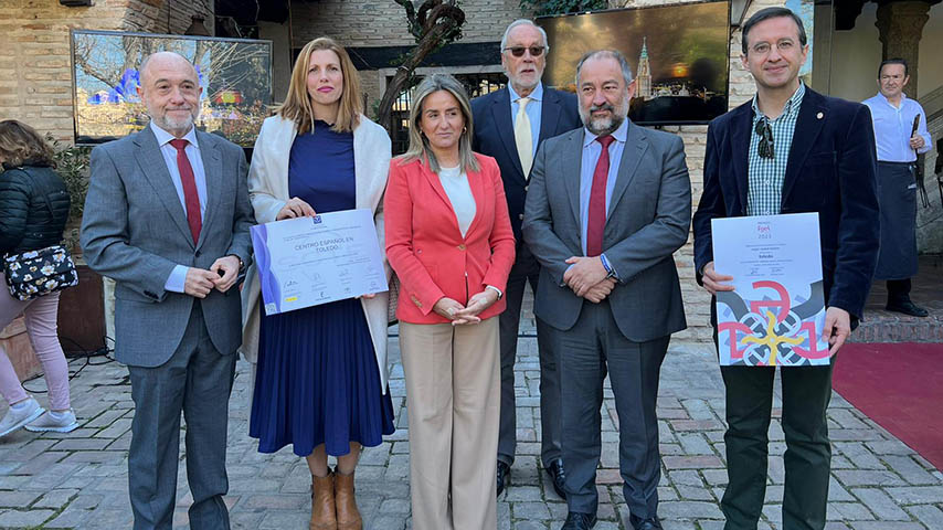 El Ayuntamiento de Toledo entrega el distintivo SICTED al Programa ESTO de la UCLM.