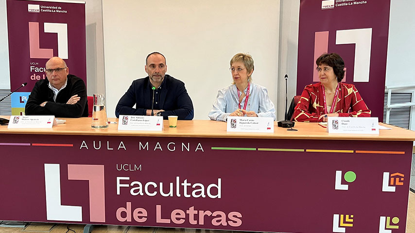 Desde la izquierda, Ángel Mateos Aparicio, José Antonio Castellanos, Maria Carme Figuerola Cabrol y Claude Duee Zoghbi